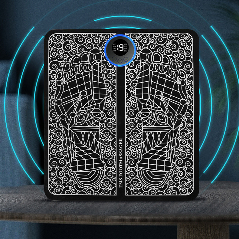 Digital scale with intricate black and white design